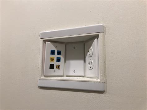 wall mounted recessed junction box|grounding wire for recessed lights.